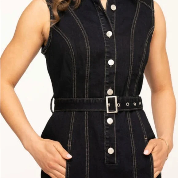 Denim Button Front Dress. (1000) - Picture 3 of 6